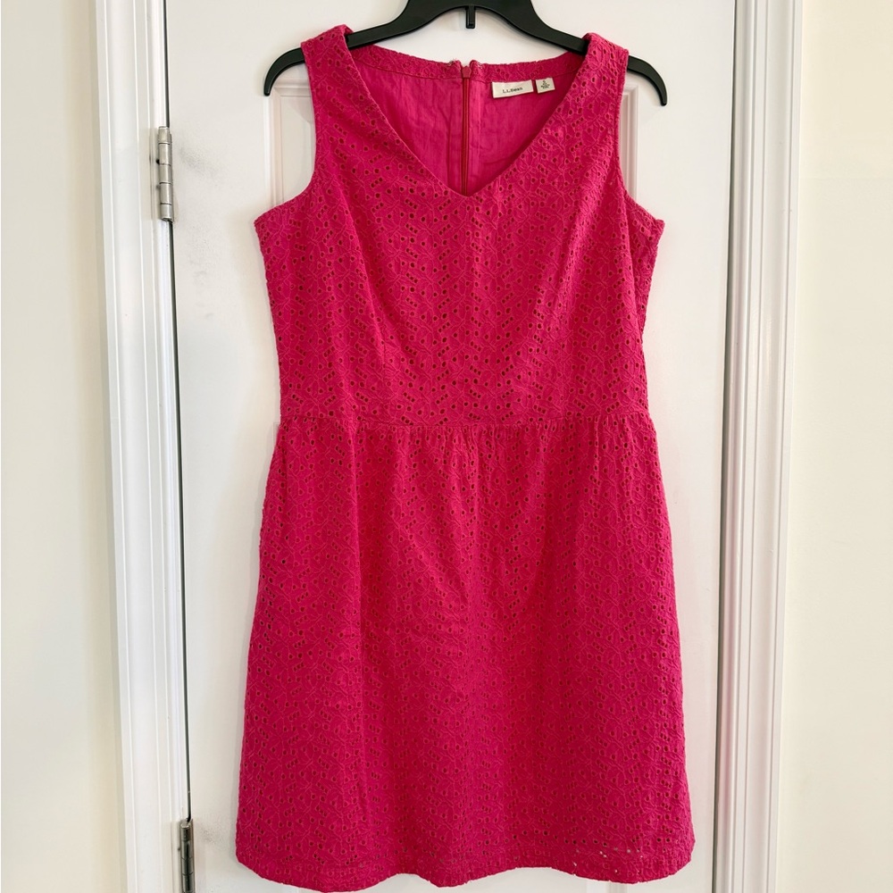 L.L. Bean Hot Pink Eyelet Fit and Flare Sleeveless Dress Size 6